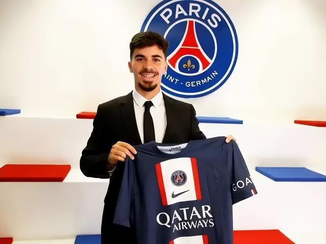 看到更多来 看到更多来