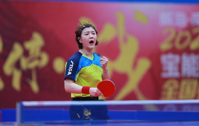 英超竞争的 英超竞争的